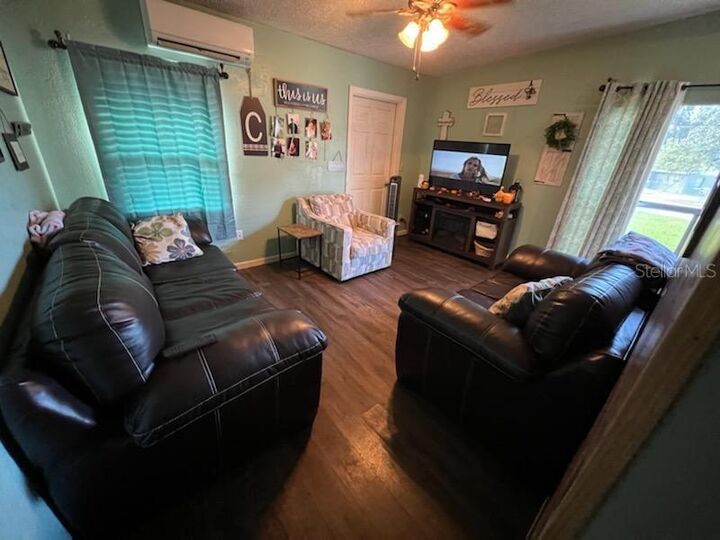Property Photo:  780 Alice Place  FL 33830 
