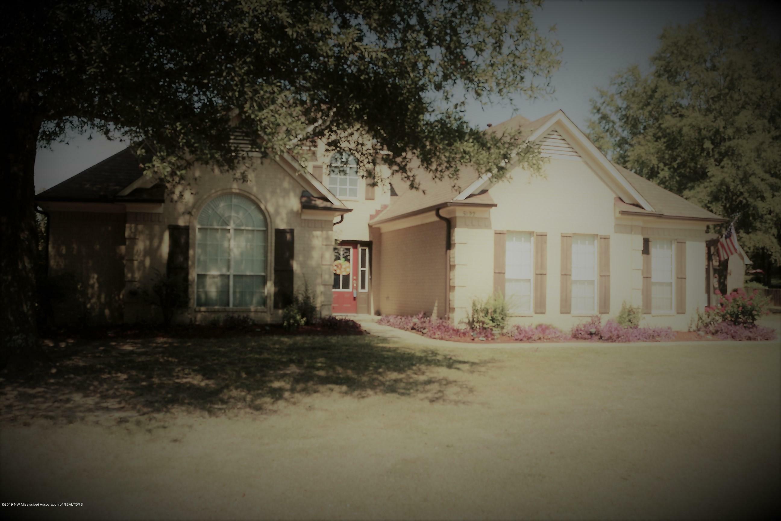 Property Photo: 5192 Summers Creek Road MS 38654