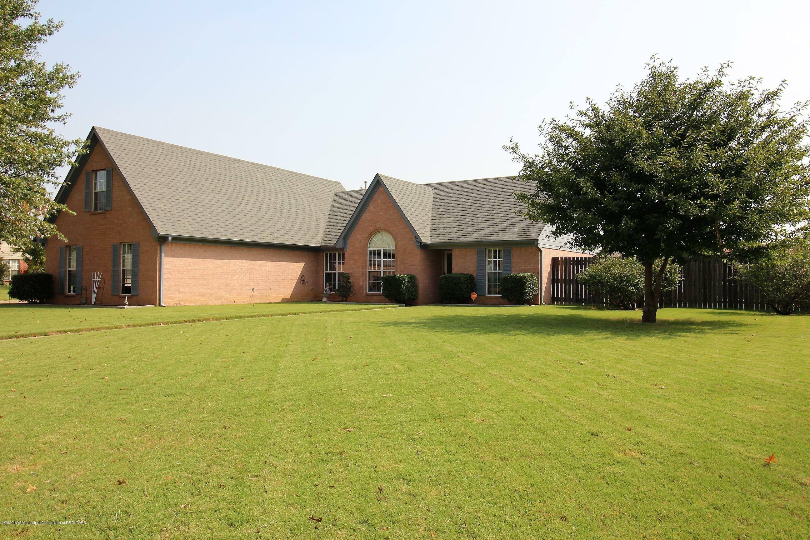 Property Photo:  6640 Tealwood Drive  MS 38637 