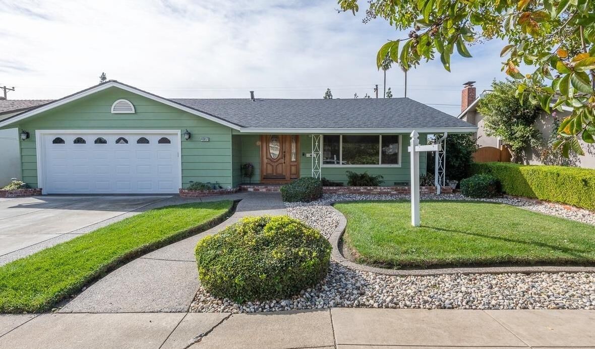 Property Photo:  40817 Sundale Drive  CA 94538 