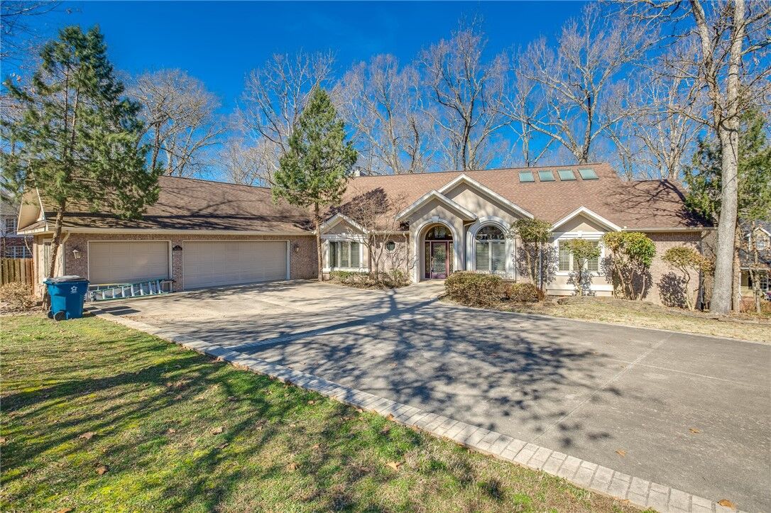 Property Photo:  5 David Drive  AR 72712 