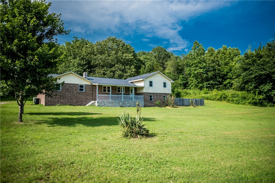 Property Photo:  8206 Spanker Ridge Drive  AR 72712 