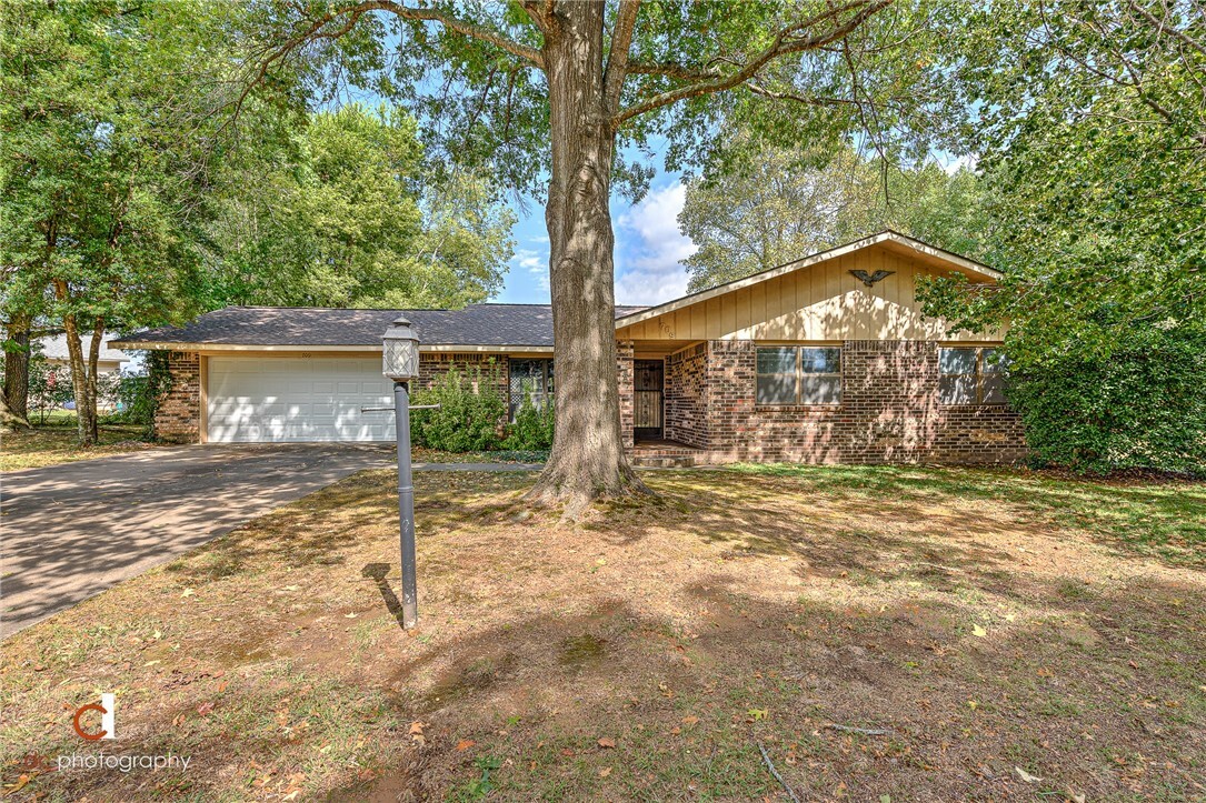 709 Kingswood Drive  Rogers AR 72756 photo