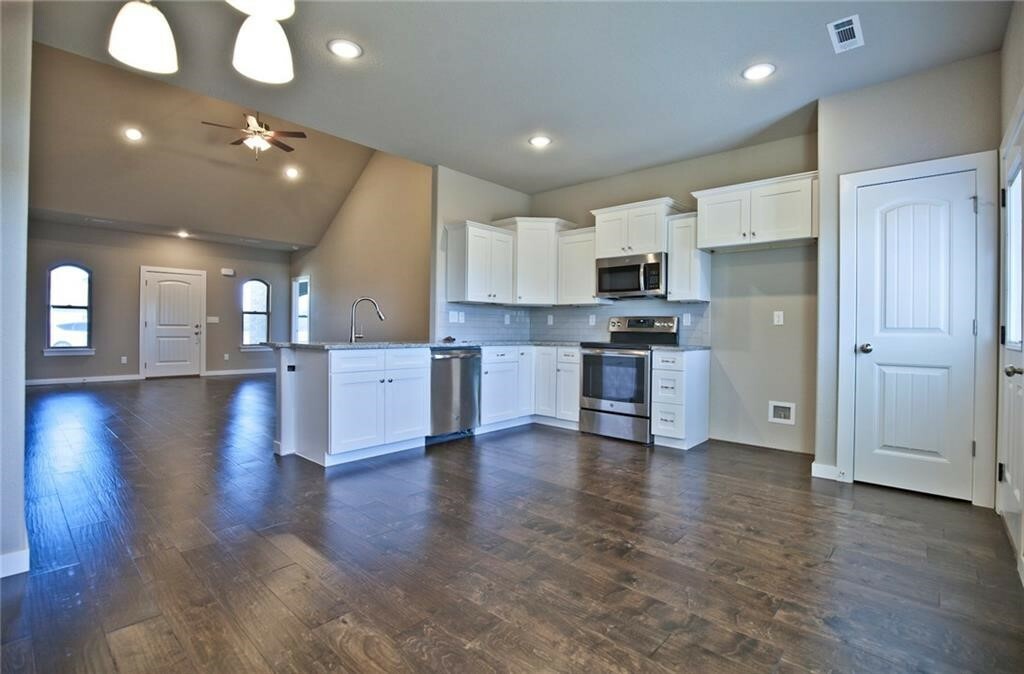 Property Photo:  2 Darten Circle  AR 72714 