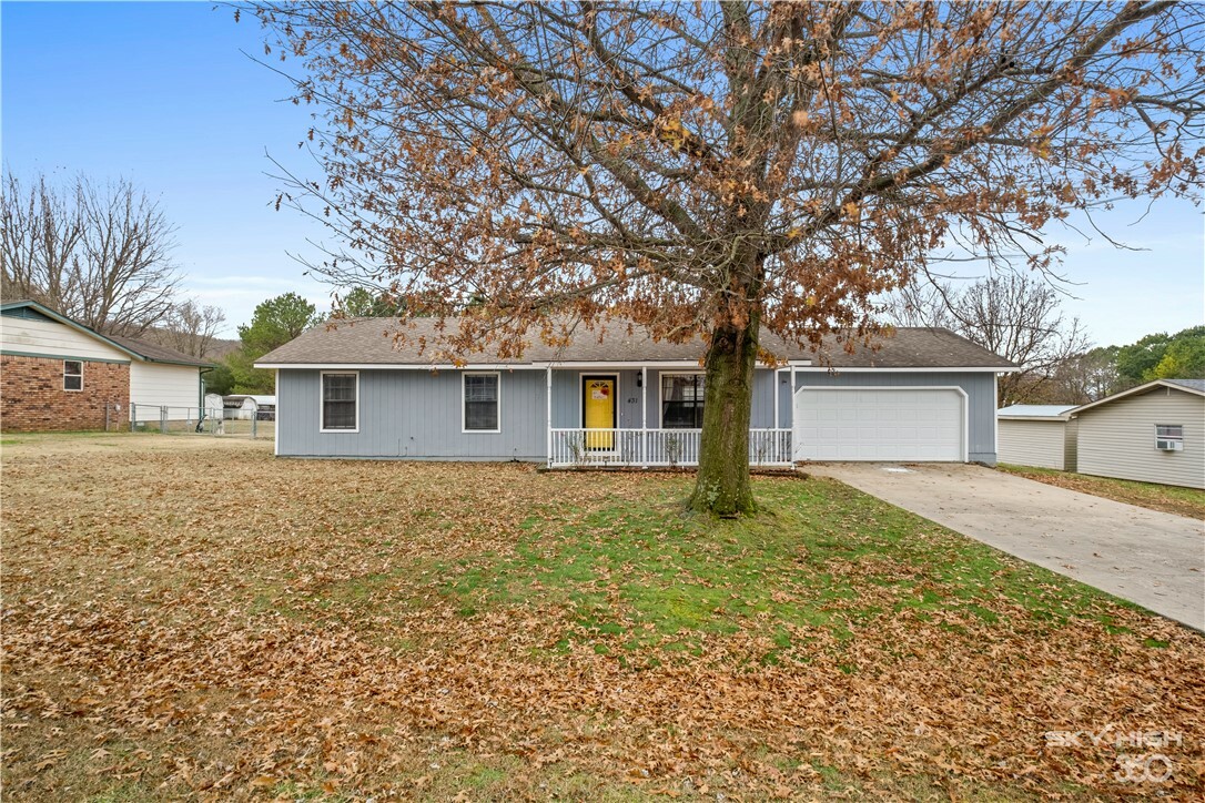 Property Photo:  431 Jay Avenue  AR 72727 