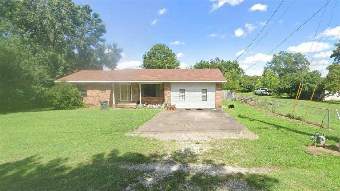 Property Photo:  792 S Lake Sequoyah Drive  AR 72701 