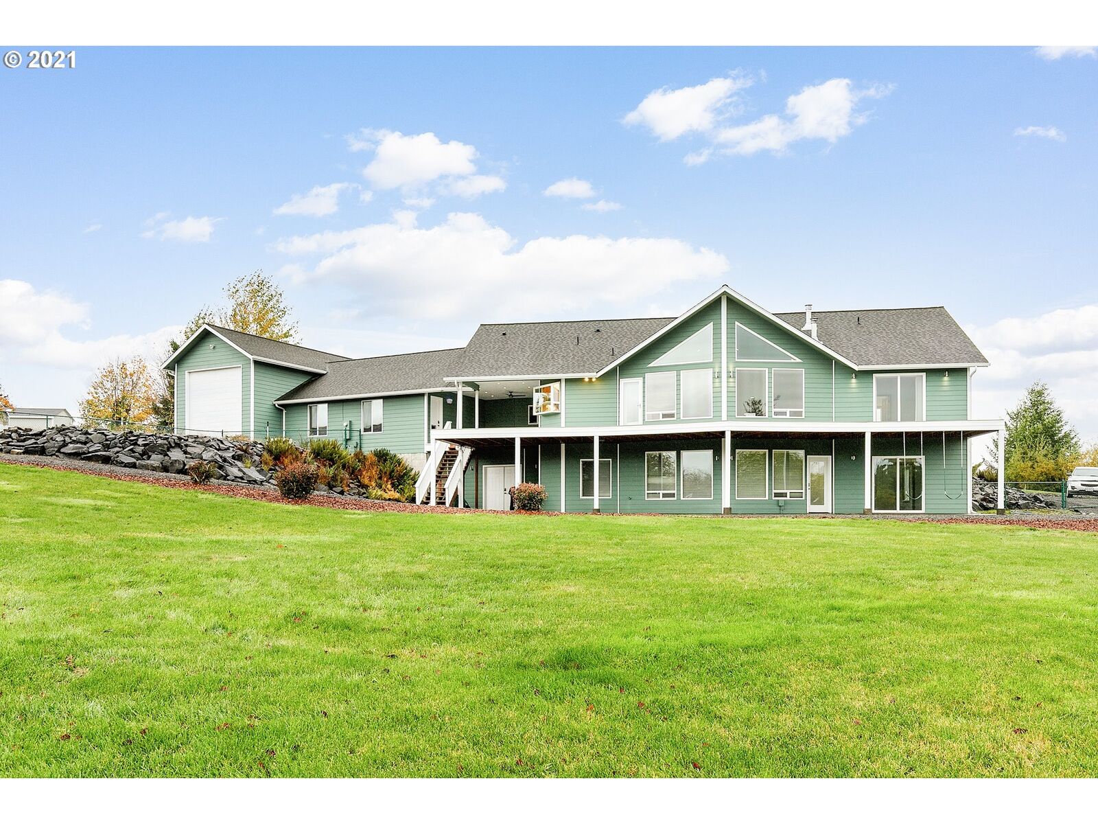 Property Photo:  326 Basswood Dr  WA 98645 