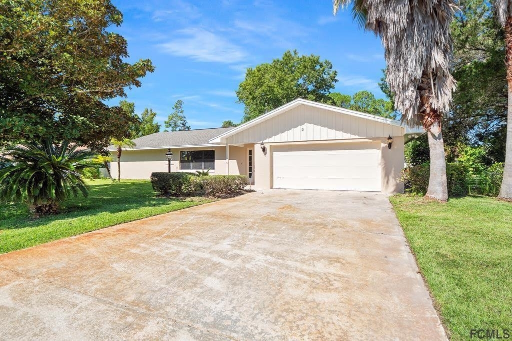 Property Photo:  2 Beverly Pl  FL 32137 