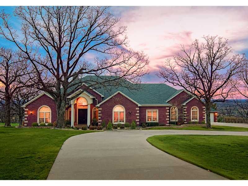 Property Photo:  120 Woodcliff Road  AR 72764 