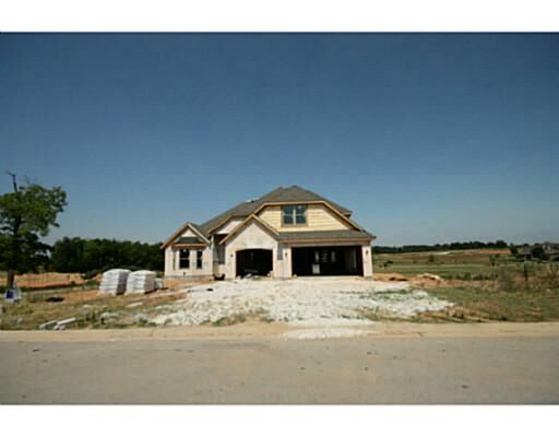 Property Photo: 4519 Willowridge Way AR 72758