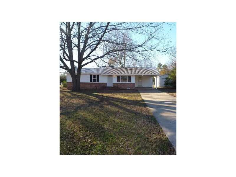 Property Photo:  1215 S Lake Sequoyah Drive  AR 72701 