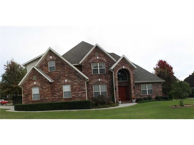 Property Photo: 4808 N Trails End Lane AR 72764