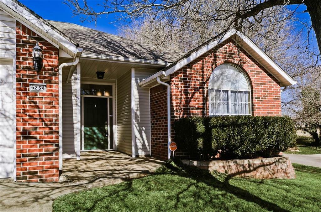 6254 W El Paso Drive  Fayetteville AR 72704 photo