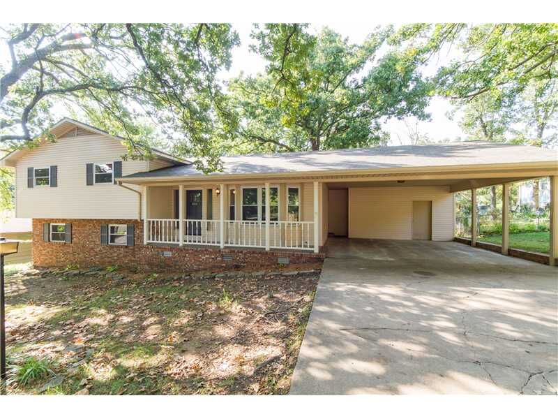 Property Photo: 851 E Elm Street AR 72703