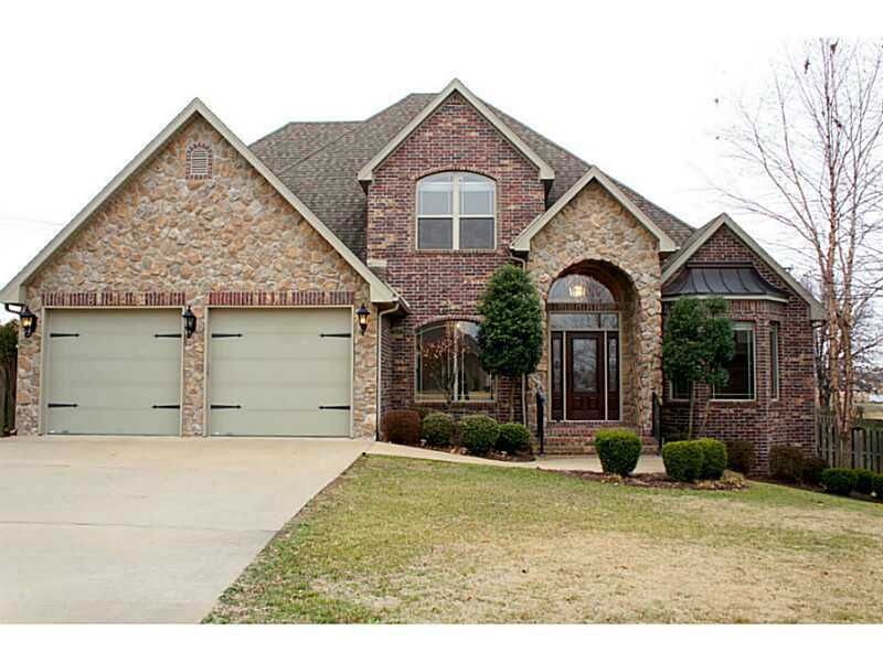 Property Photo:  6710 W Braebourne Drive  AR 72758 
