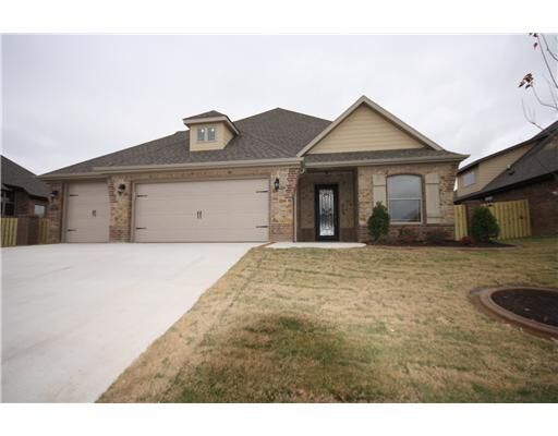 Property Photo: 6508 S 48th Street AR 72745