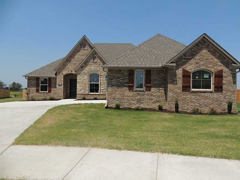 Property Photo: 4500 SW Marble Cove Avenue AR 72712