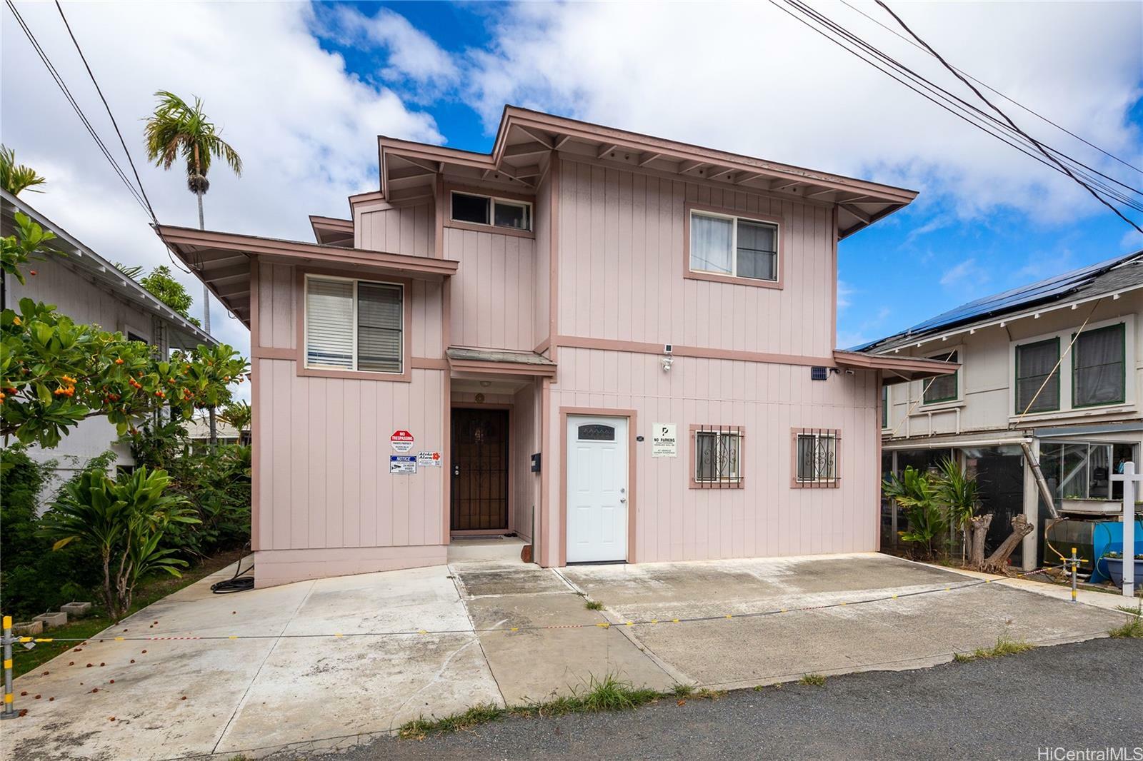 Property Photo:  1738 Waiola Street B  HI 96826 