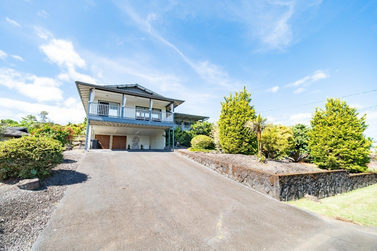 Property Photo:  95 Kaulana St  HI 96720 