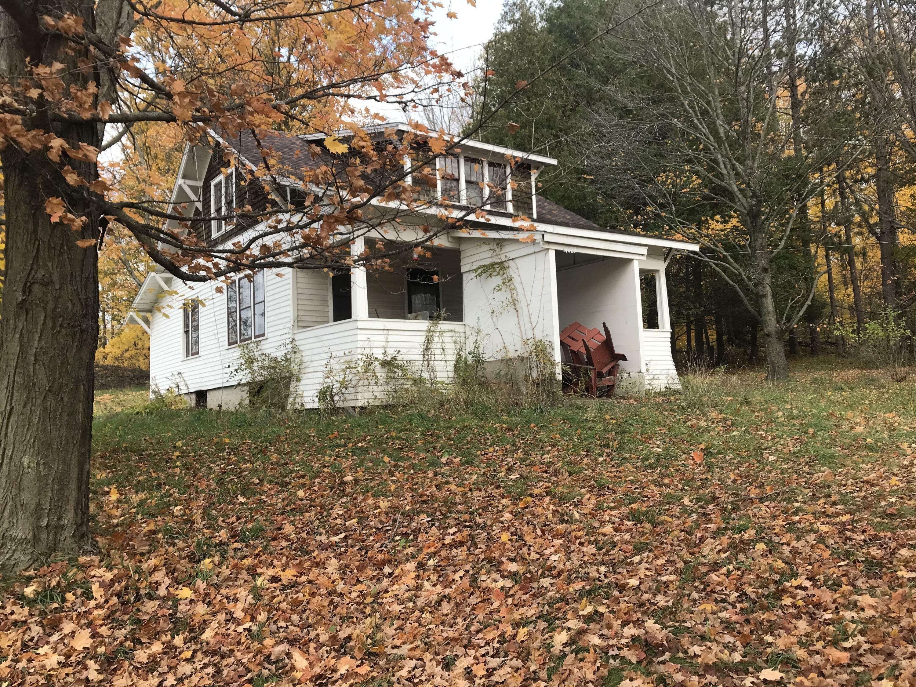 Property Photo: 14620 16 Mile Road MI 49342