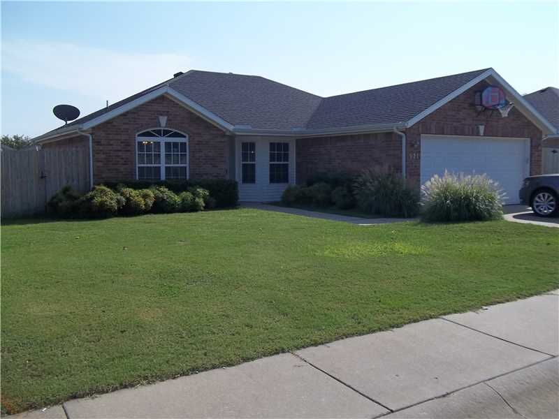 Property Photo:  921 Bliss Street  AR 72719 