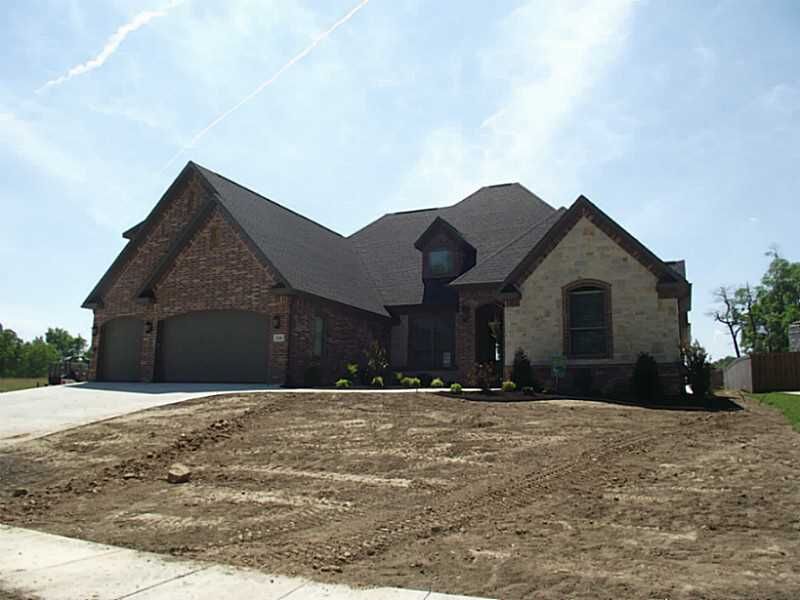 Property Photo:  3161 Laurel Circle  AR 72719 