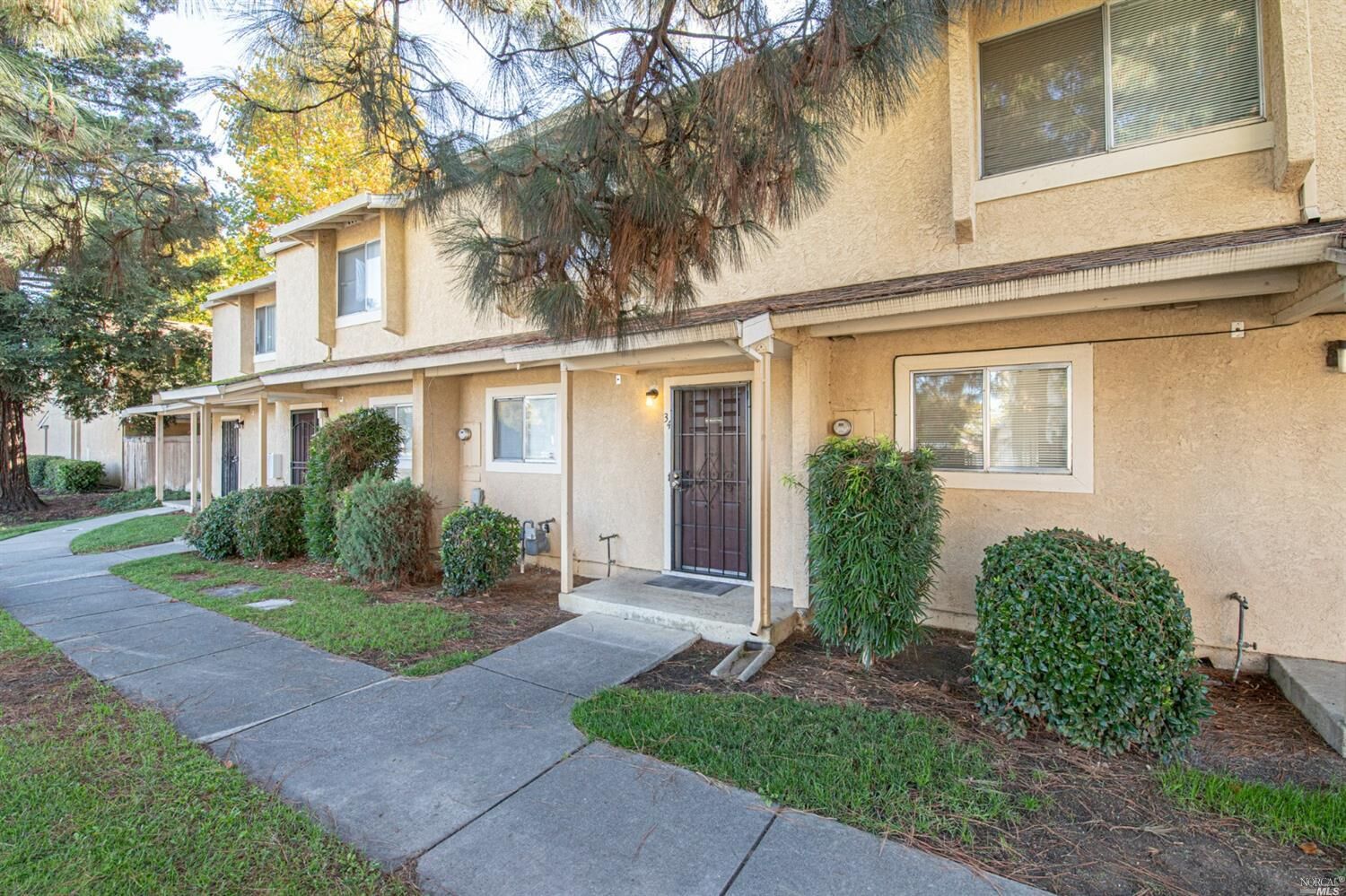 Property Photo:  1941 Grande Circle 34  CA 94533 
