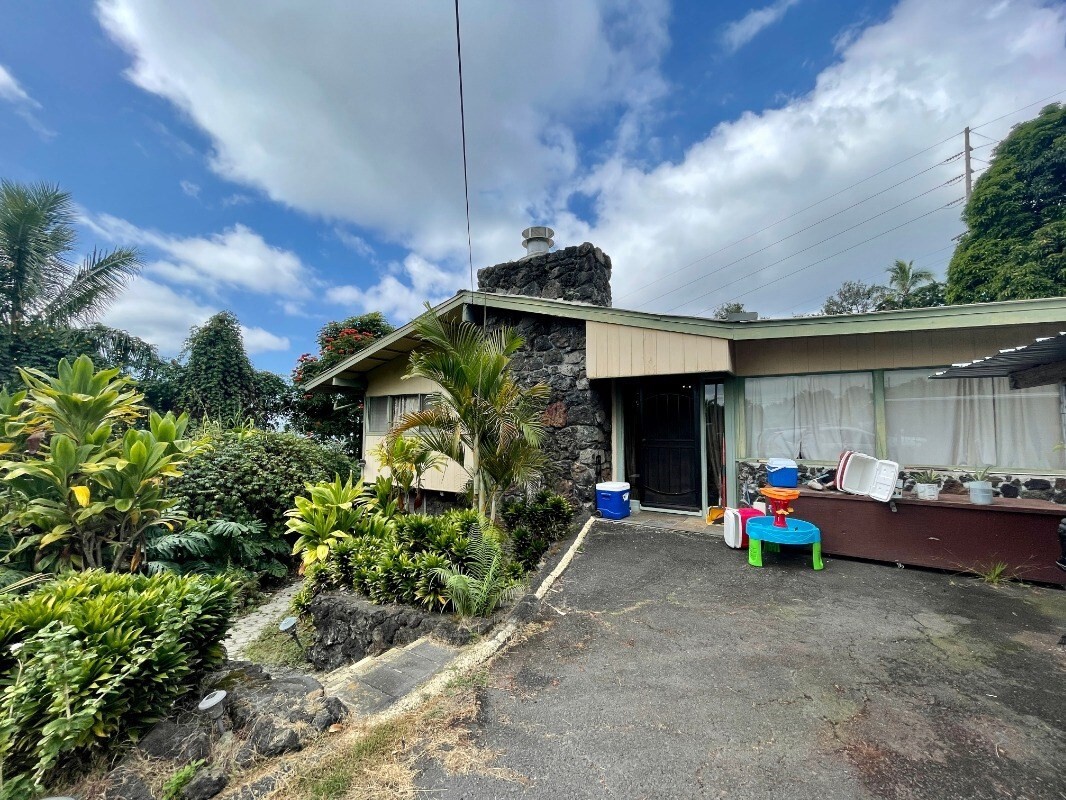 Property Photo: 73-4260 Hawaii Belt Rd HI 96740
