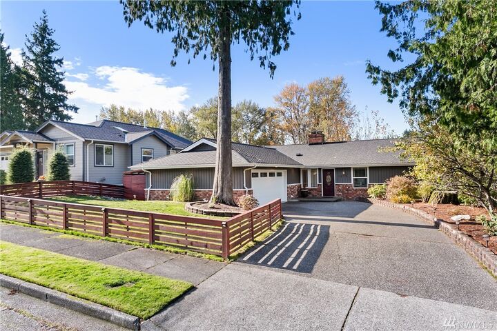 Property Photo:  1219 Modoc Dr  WA 98229 