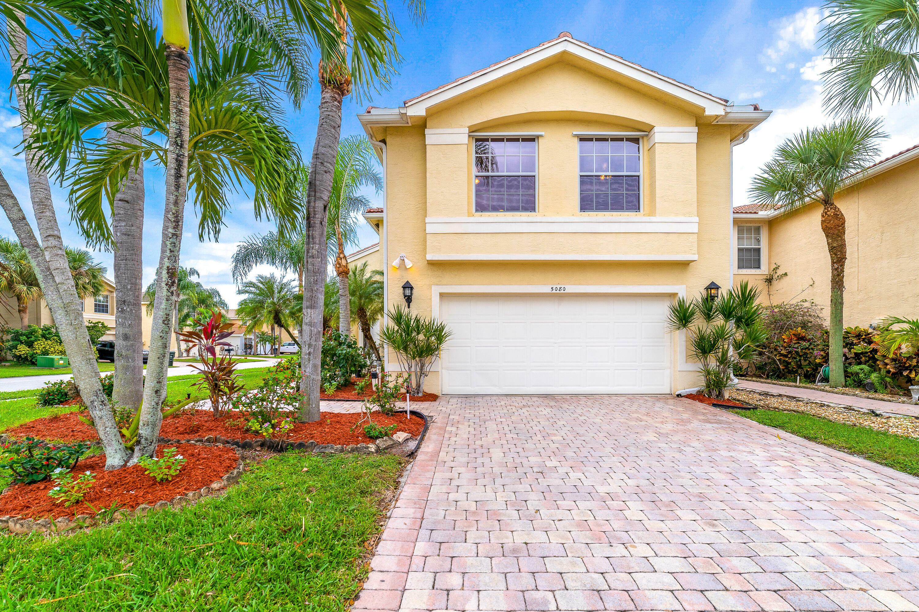 Property Photo:  5080 Saturn Ring Court  FL 33463 