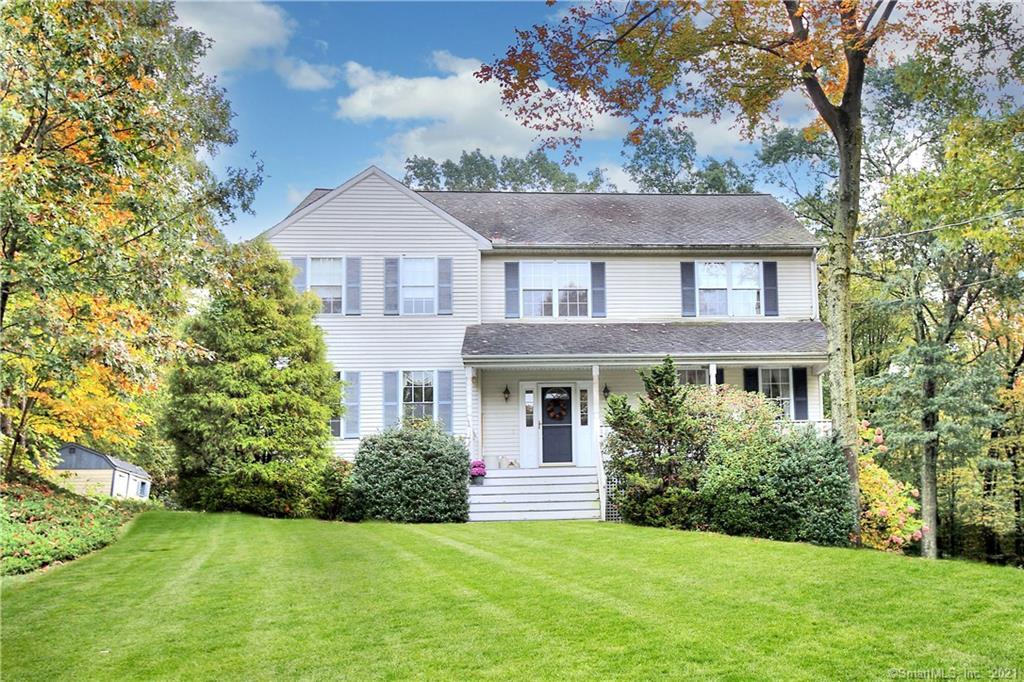 Property Photo:  22 Heartwood Lane  CT 06611 