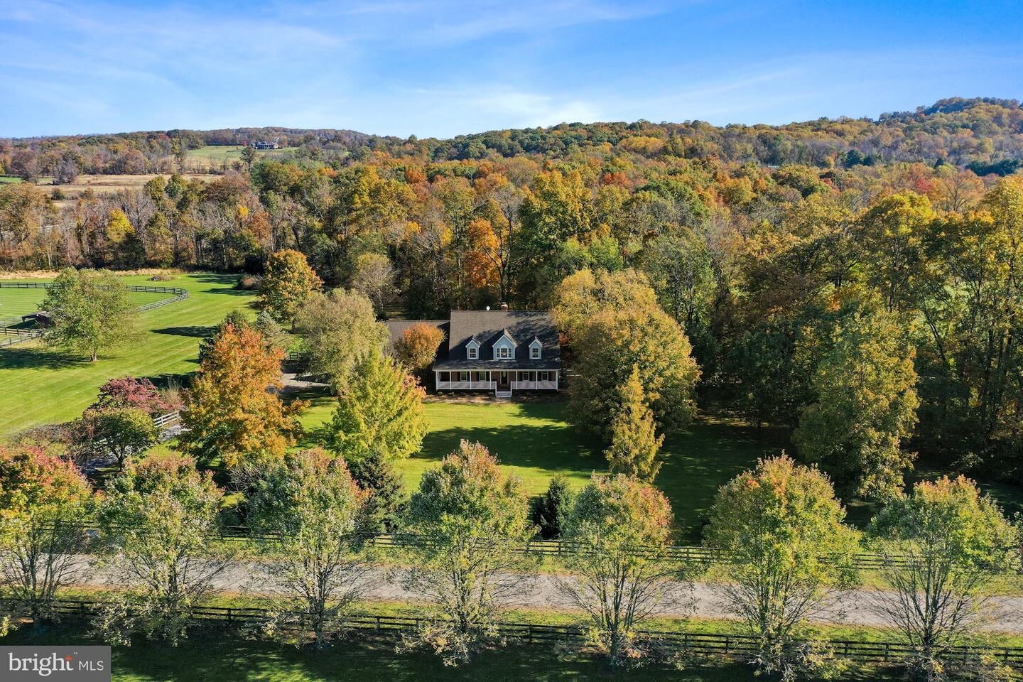 Property Photo:  18020 Calumet Lane  VA 20141 