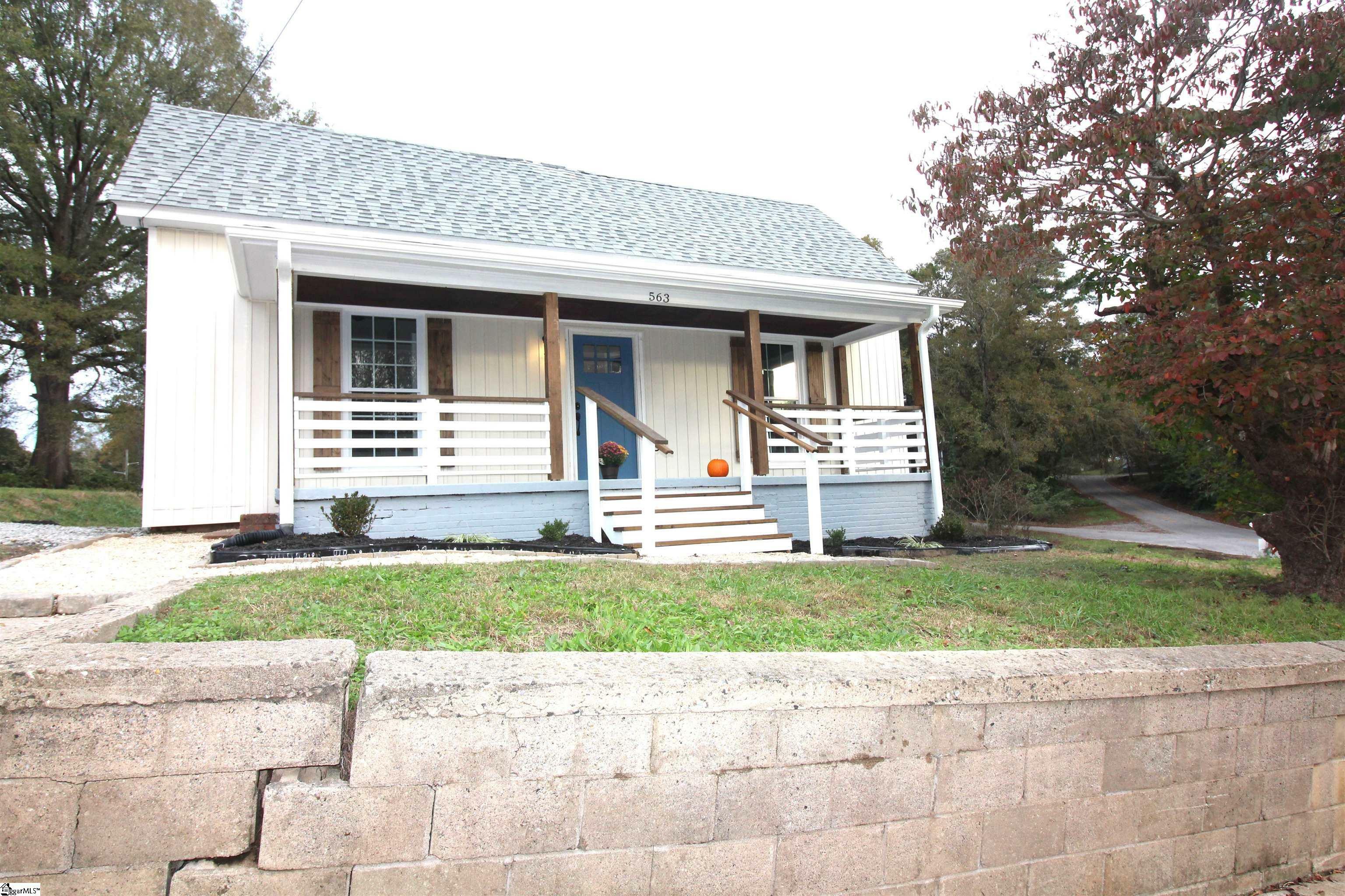 Property Photo:  563 W Peachtree Street  SC 29388 