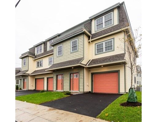 Property Photo: 10 River Street 9 MA 01905