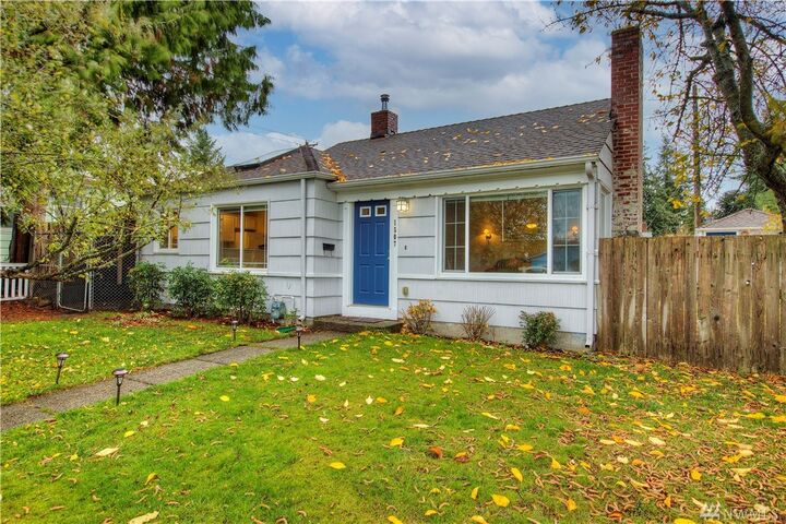 1507 S Anderson St  Tacoma WA 98405 photo