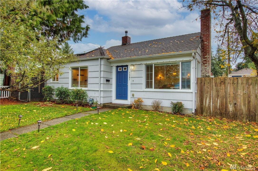 Property Photo: 1507 S Anderson St WA 98405