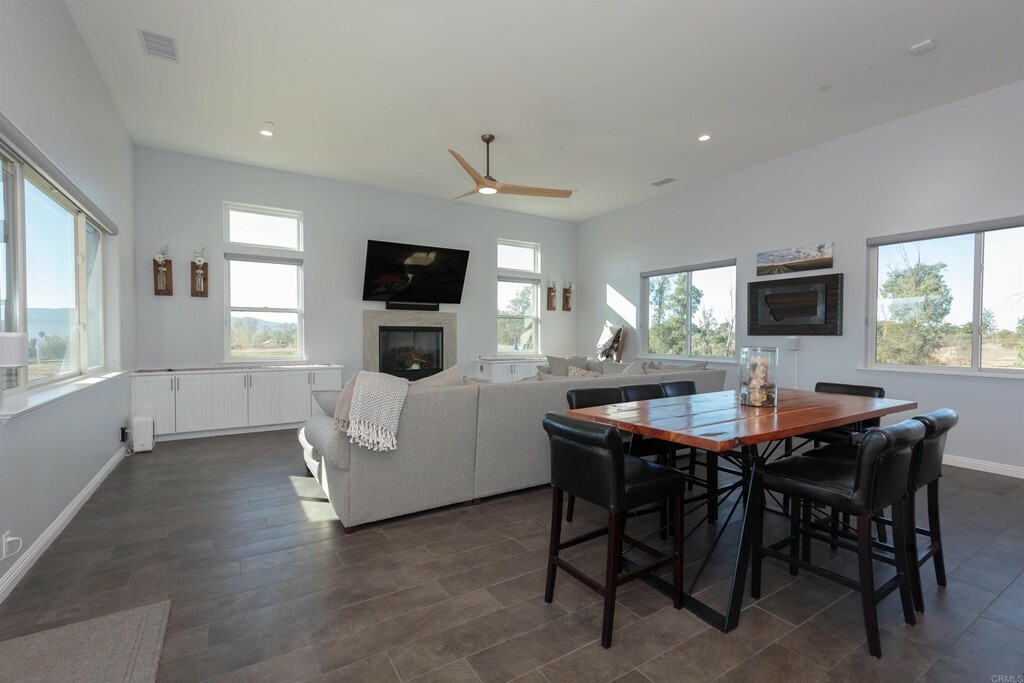 Property Photo:  15019 Kensal Ct  CA 92082 