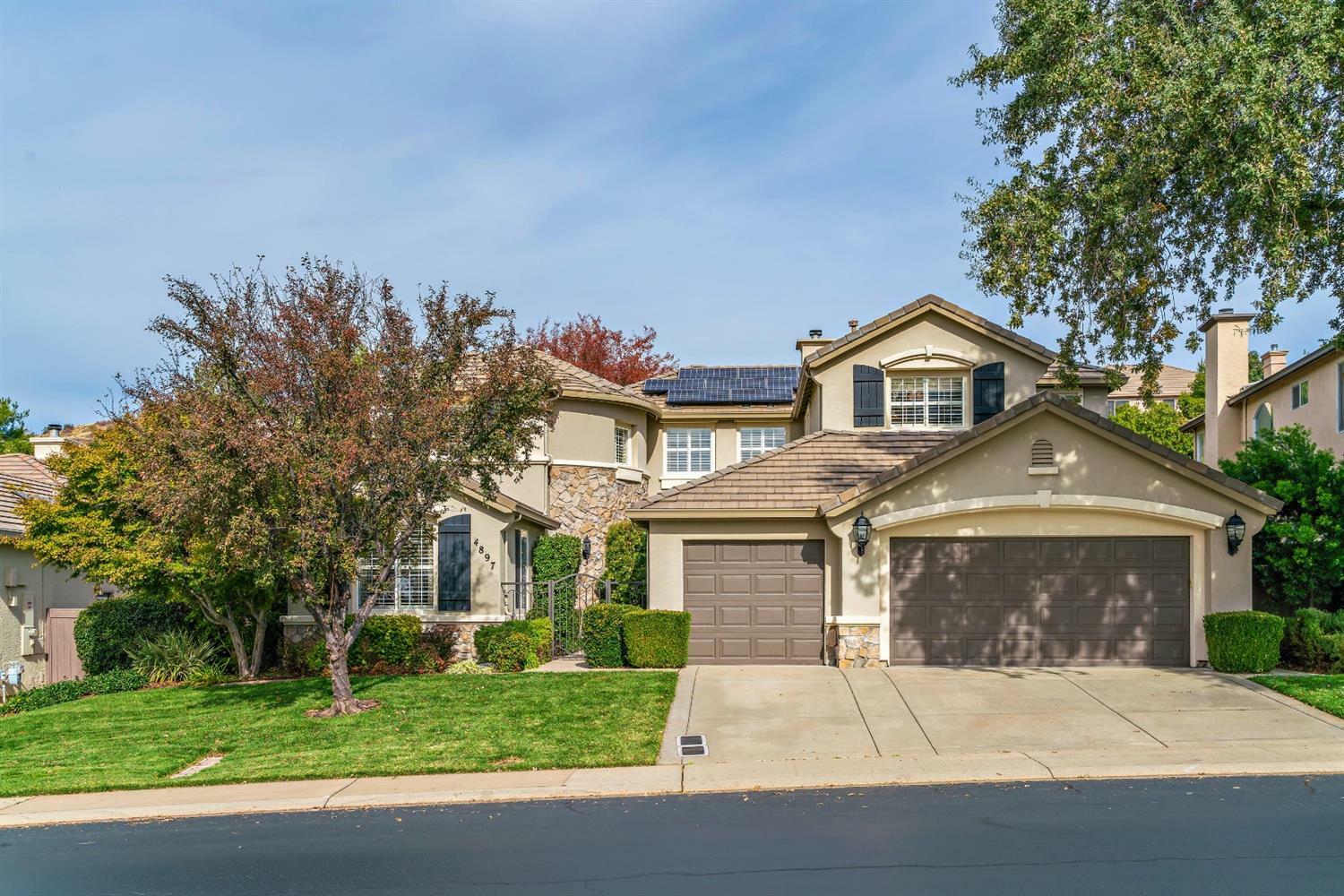 Property Photo:  4897 Village Green Drive  CA 95762 