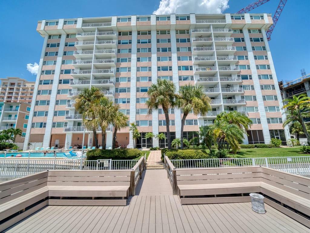 Property Photo:  675 S Gulfview Boulevard Ph4  FL 33767 