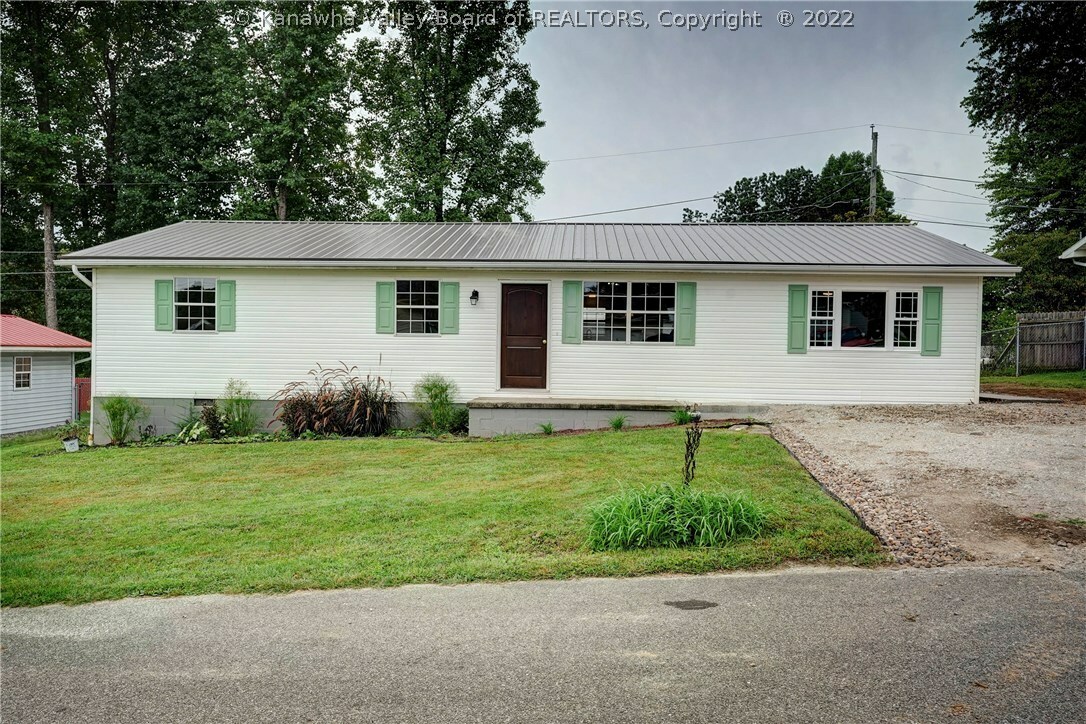 Property Photo: 3 Russell Court WV 25510