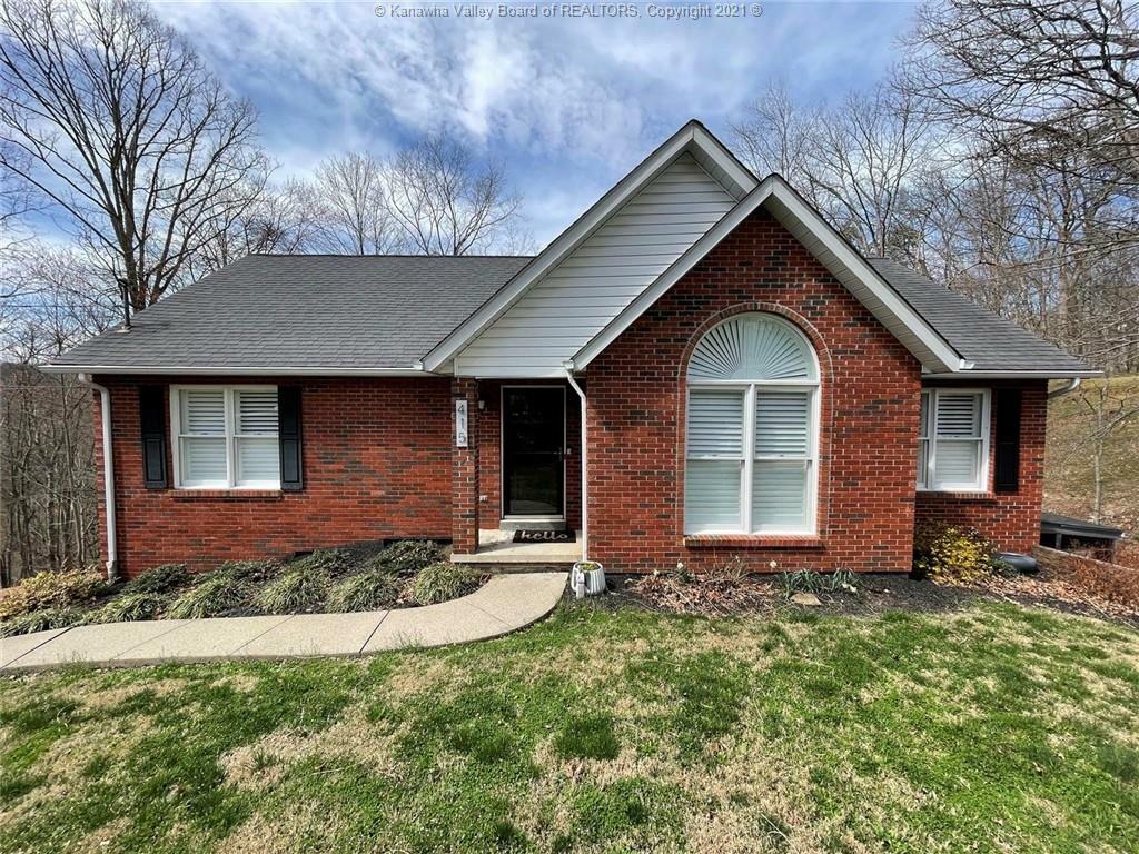 Property Photo: 415 Lynnhaven Drive WV 25302
