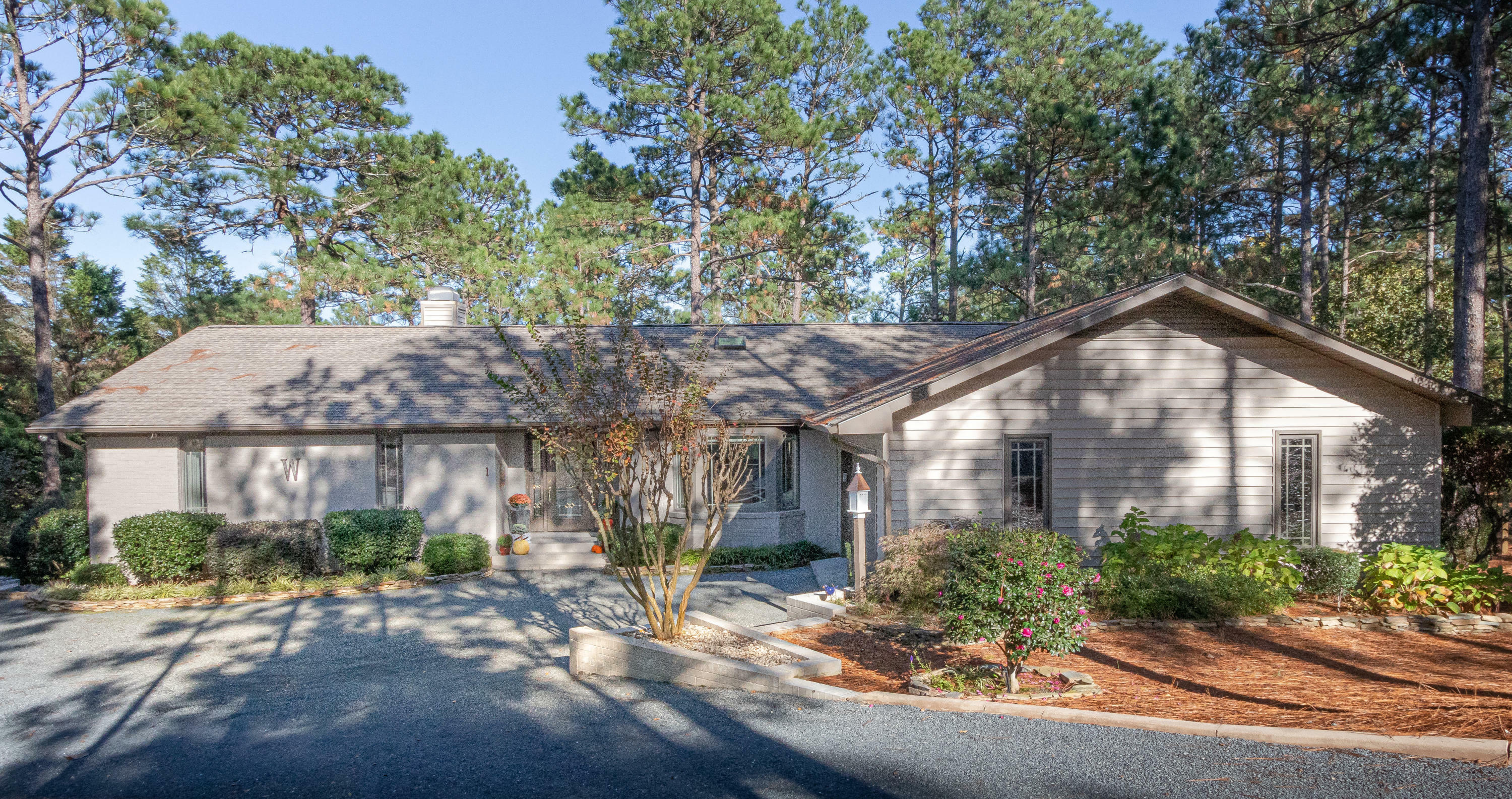 Property Photo:  1 Glen Abbey Trail  NC 28374 