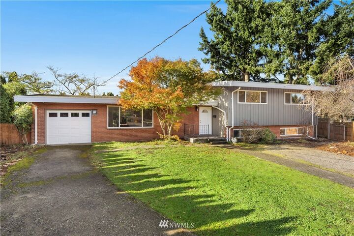 Property Photo: 451 Index Avenue NE WA 98056