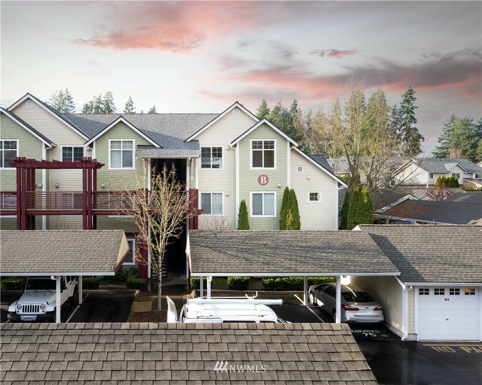 Property Photo:  13000 Admiralty Way B306  WA 98204 