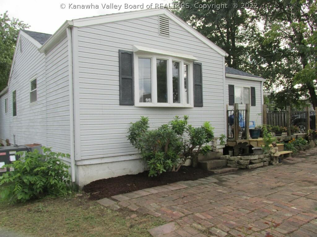 Property Photo: 2837 Berkeley Avenue WV 25177