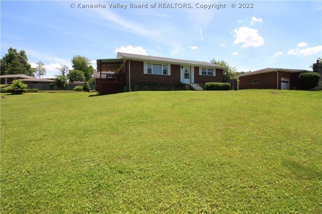 Property Photo: 1026 Helen Drive WV 25526