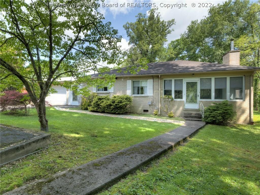 Property Photo: 1583 Smith Road WV 25314