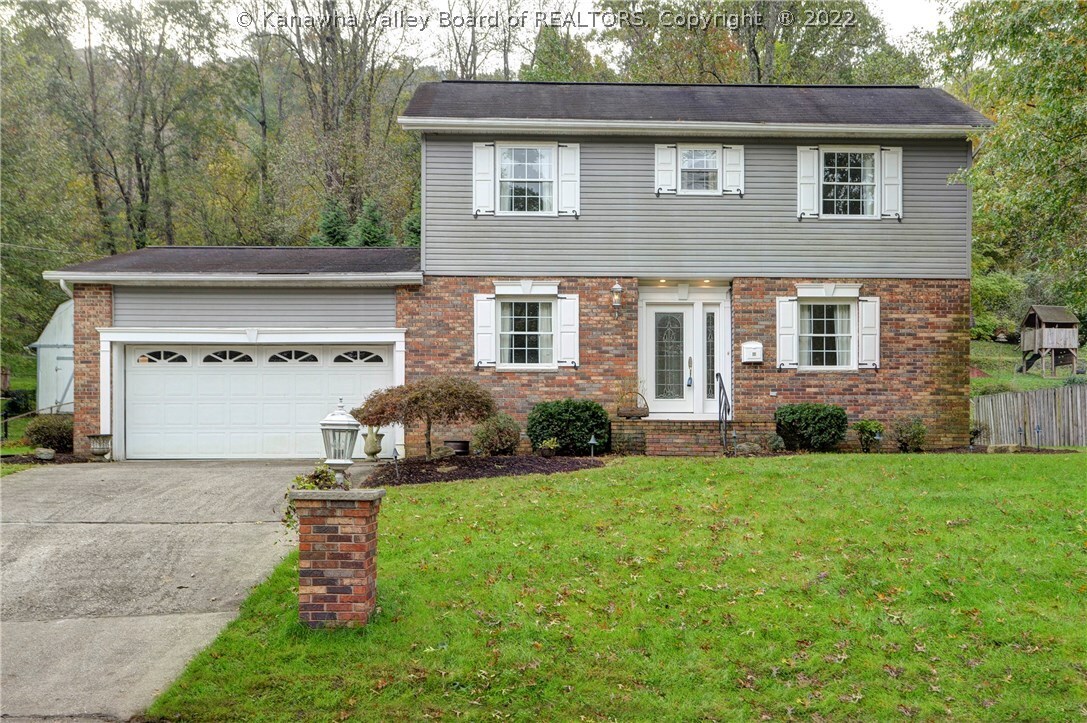 Property Photo: 407 Sun Valley Drive WV 25177