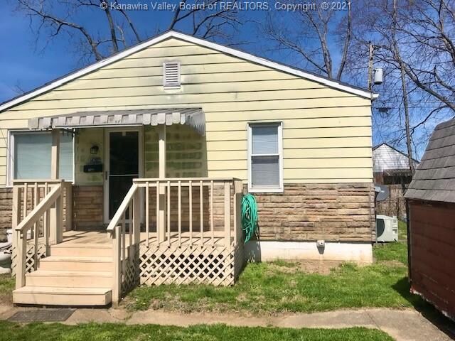 Property Photo:  4322 Hughes Street  WV 25704 