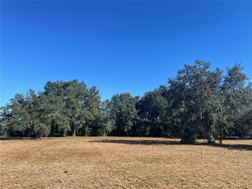 Property Photo:  6096 NW Cul De Sac Road  FL 34266 